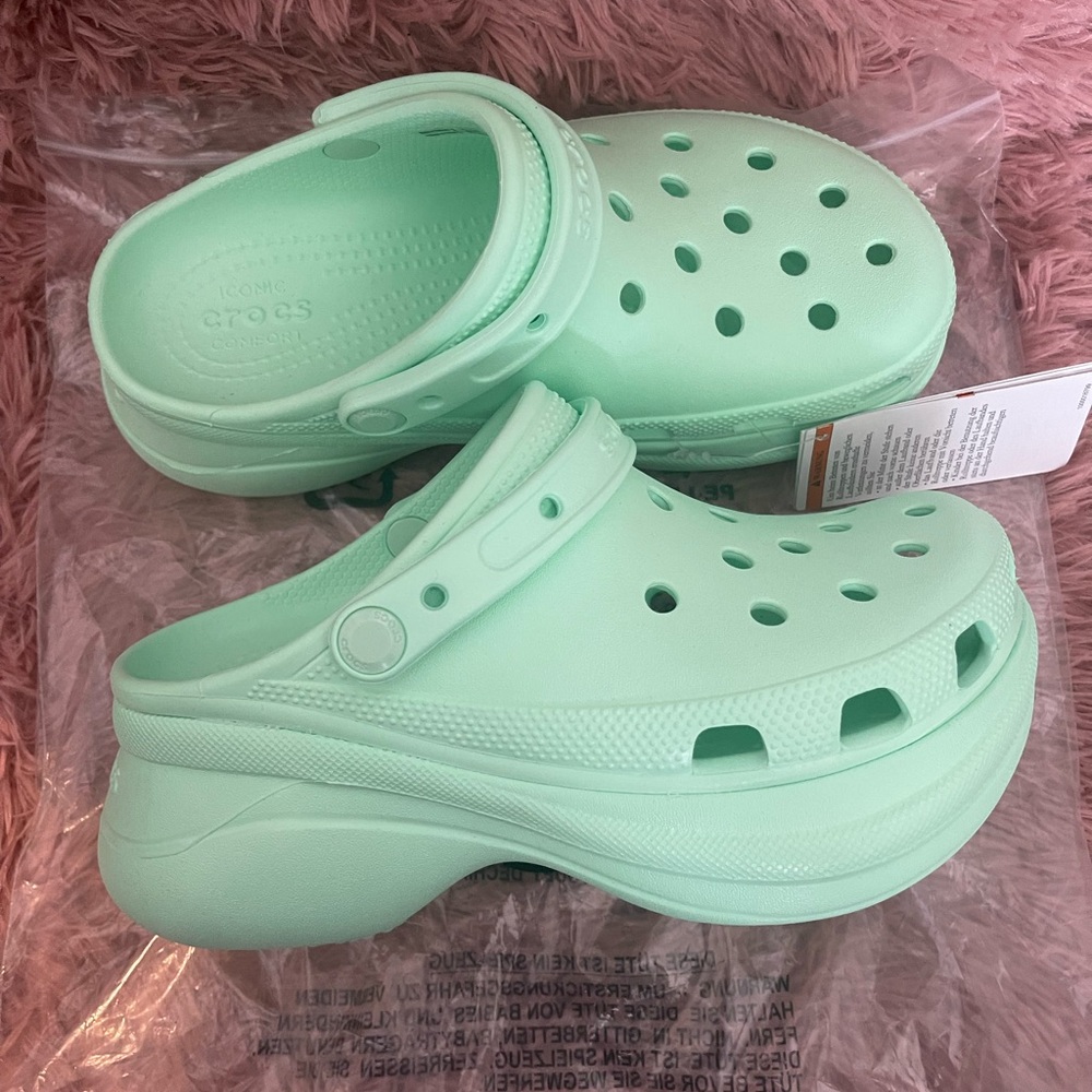 CROCS Mint Green Mules & Clogs (NWT)